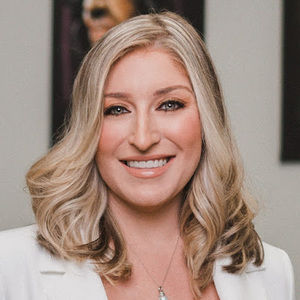 Meet your Posher, Renee